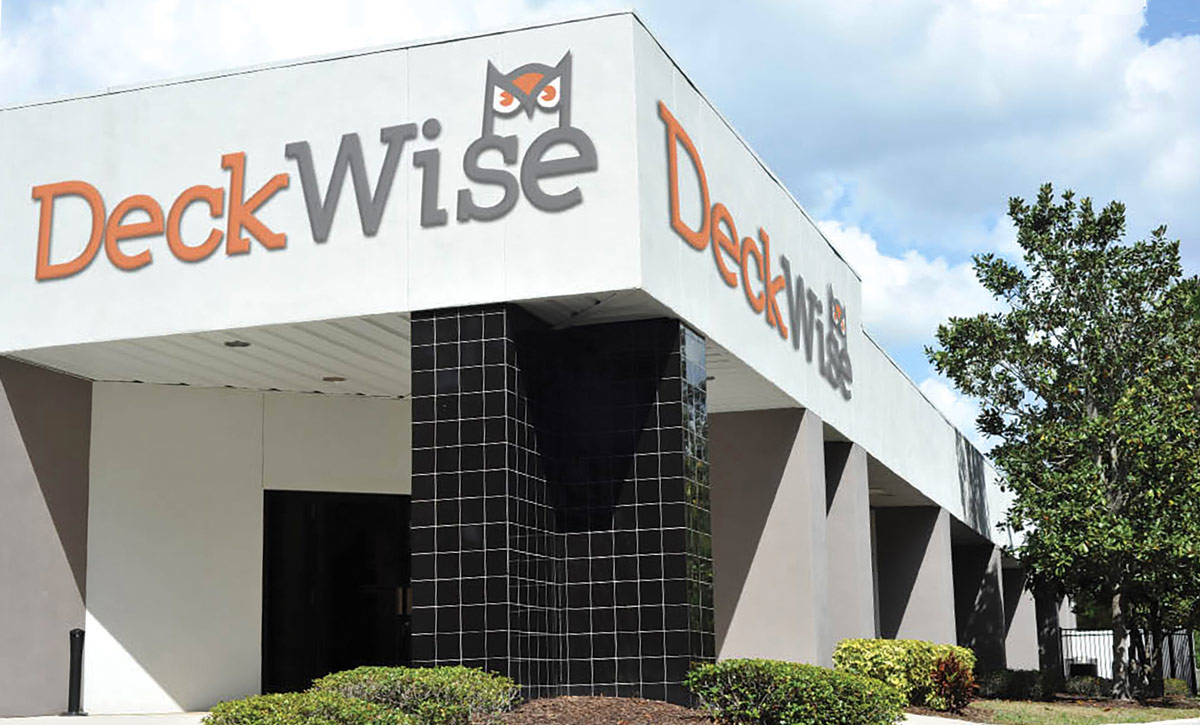 Oficina central de DeckWise® en Bradenton, Florida